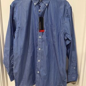 Roundtree & Yorke Blue Pinstripe Button Down Shirt